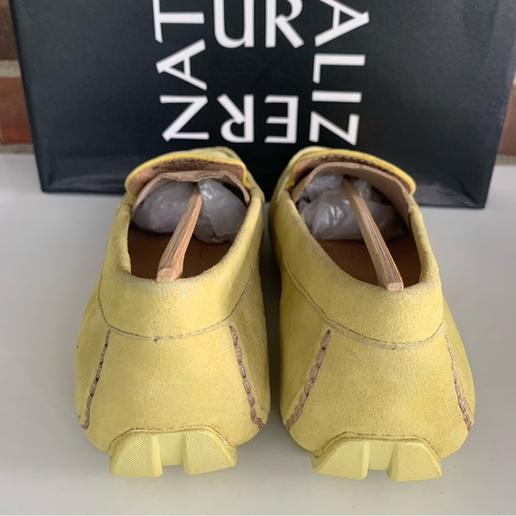Naturalizer Women's Natasha Driving Loafers Flash Yellow suede Size US 4 M - Picture 6 of 9